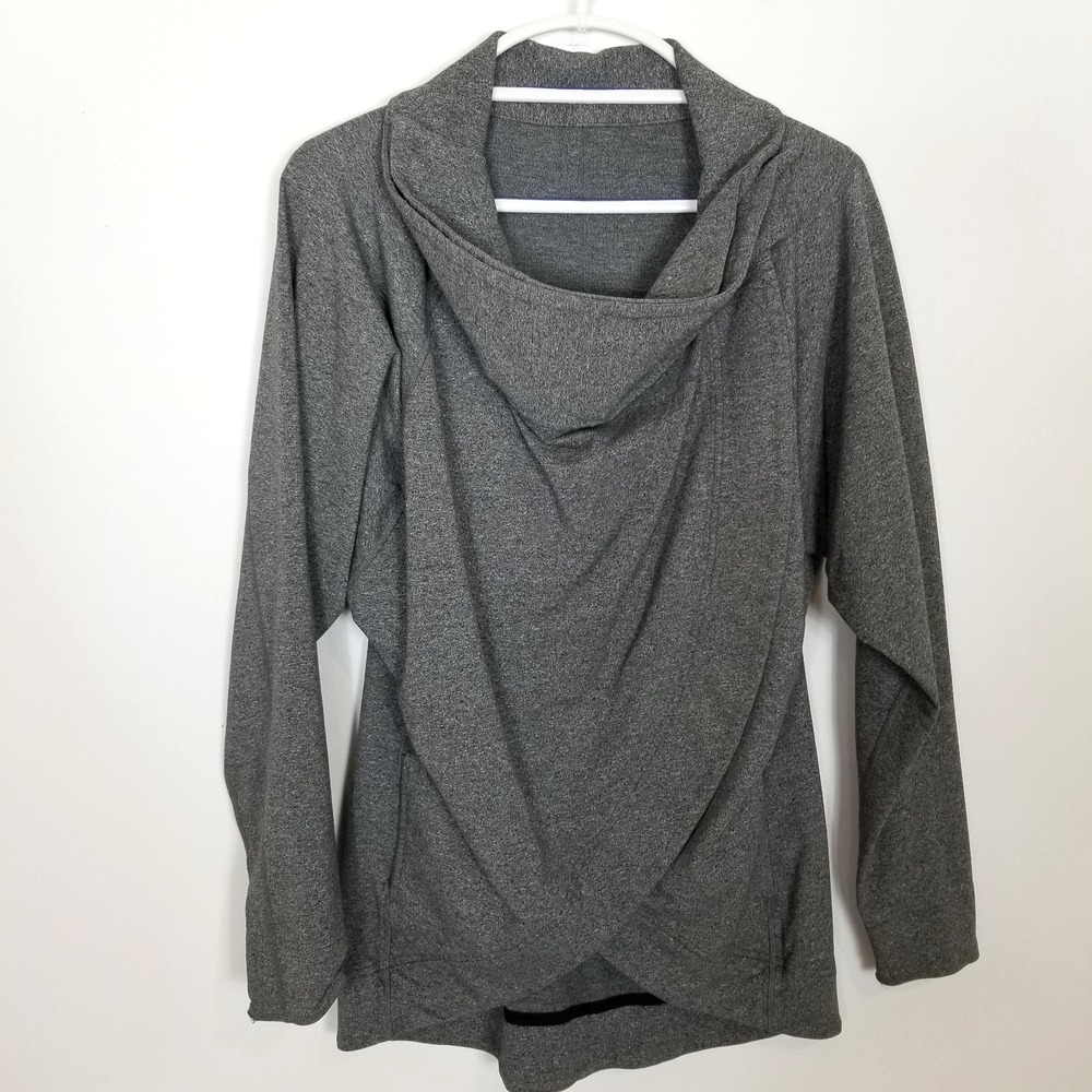 Lululemon That's A Wrap Jacket Women's 4 Grey Snap Button Athletic Casual